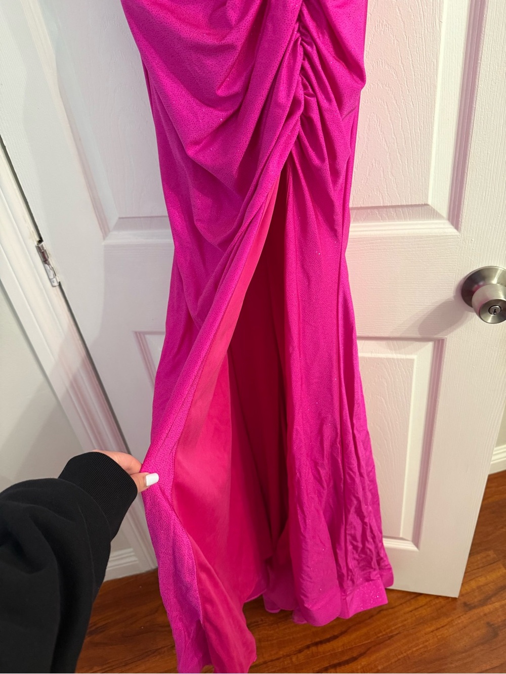 NEVER worn pink formal dress - Picture 2 of 7